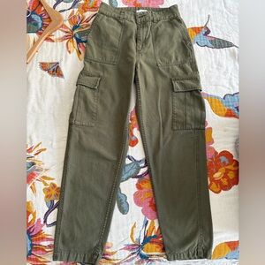 Aritzia TNA Green Cargo Pants